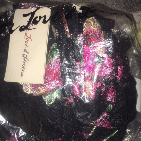 For love and lemons Benatar Set - Picture 6 of 8